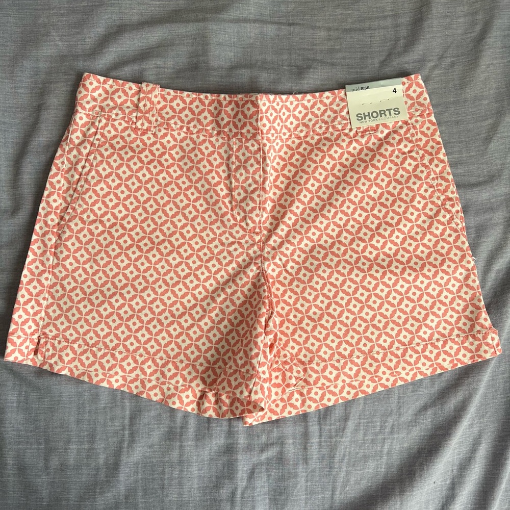NWT New York & Co women’s shorts